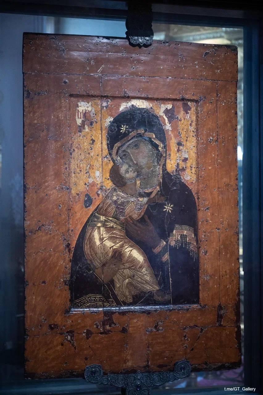 Владимирская и Донская возвращены церкви.